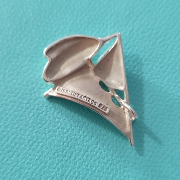 Tiffany & Co. Vintage Sailboat Charm - Picture 2 of 4